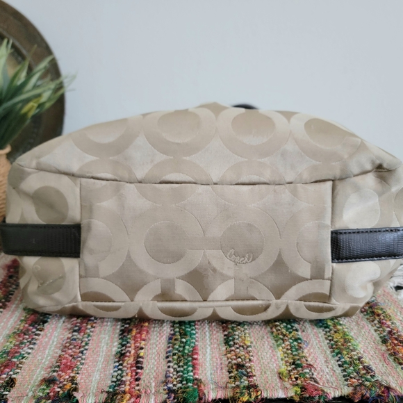 Coach Signature Hobo Bag - Picture 7 of 11